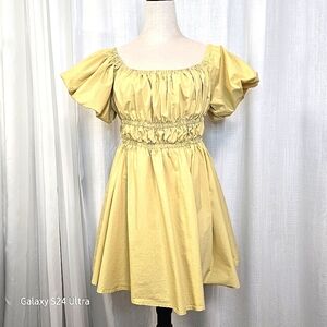 2/$30 Bella Mae Smocked Baby Doll Pastel Butter Yellow Mini Dress Sz‎ L Milkmaid